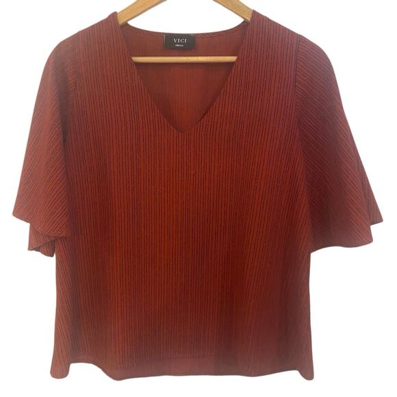 Vici small shirt flutter sleeve lined striped red crew neck - Picture 1 of 5